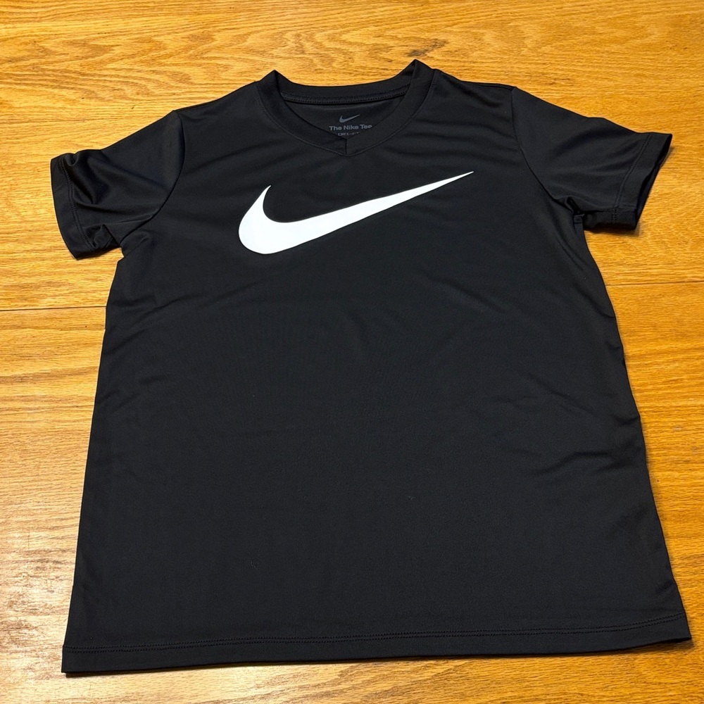 Girl’s Nike Logo Black T-Shirt